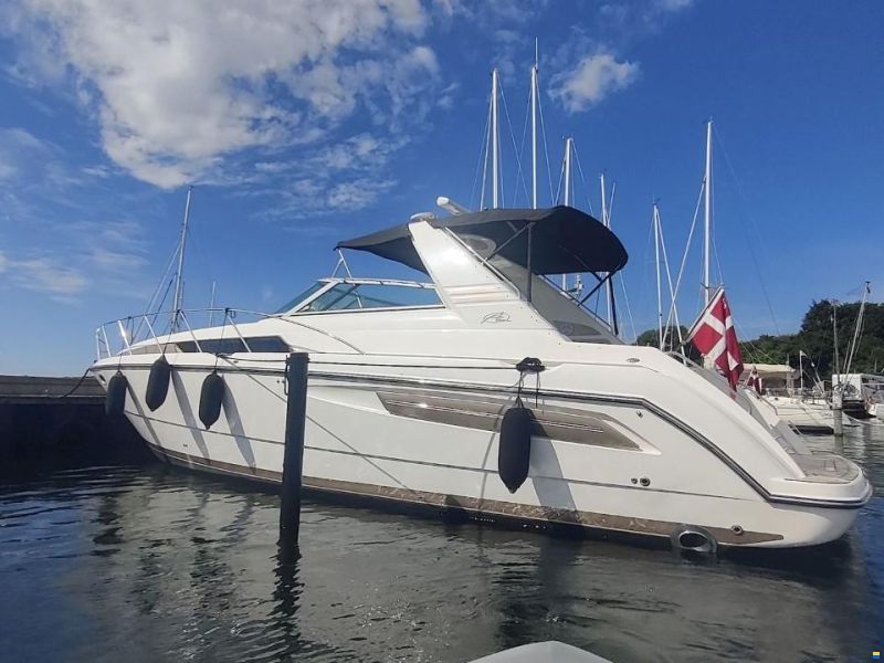 Bayliner 4085 Avanti