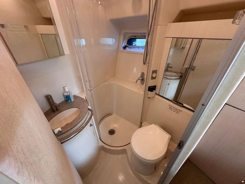 Bayliner 4085 Avanti