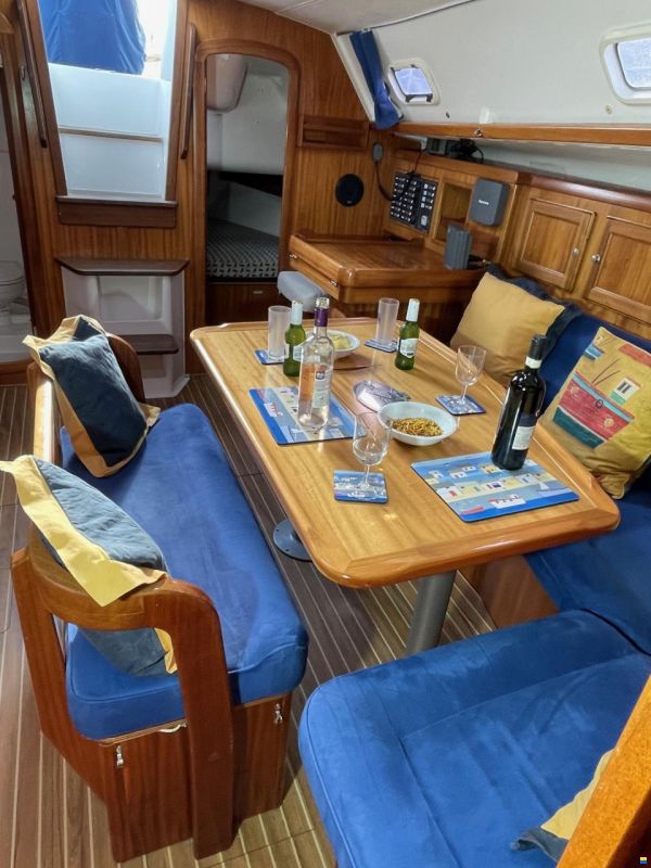Dufour 36 Classic