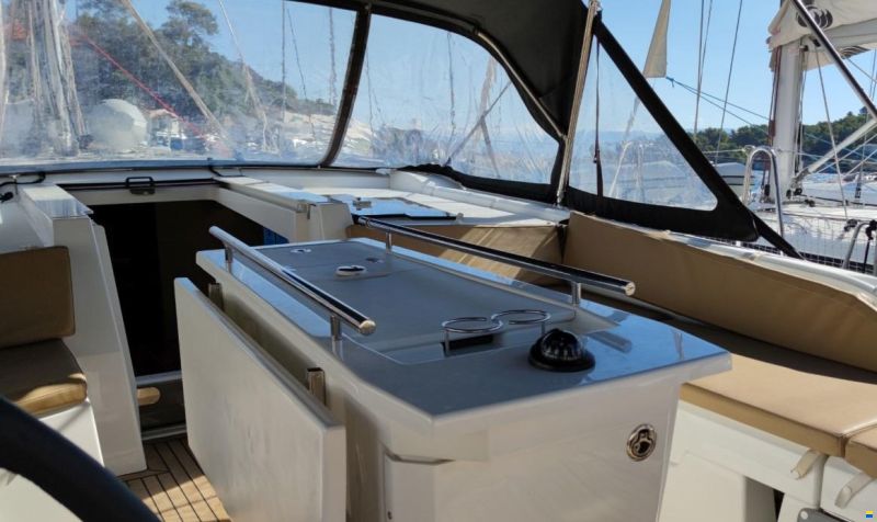 Beneteau Oceanis 46.1