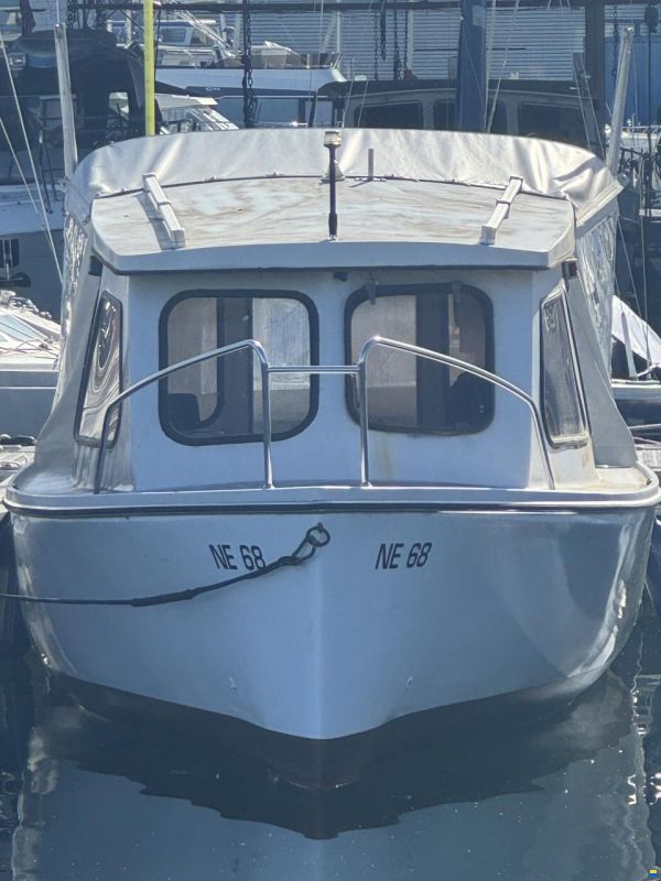 Juvan à cabine Sans permis