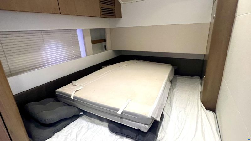 Beneteau GT 49