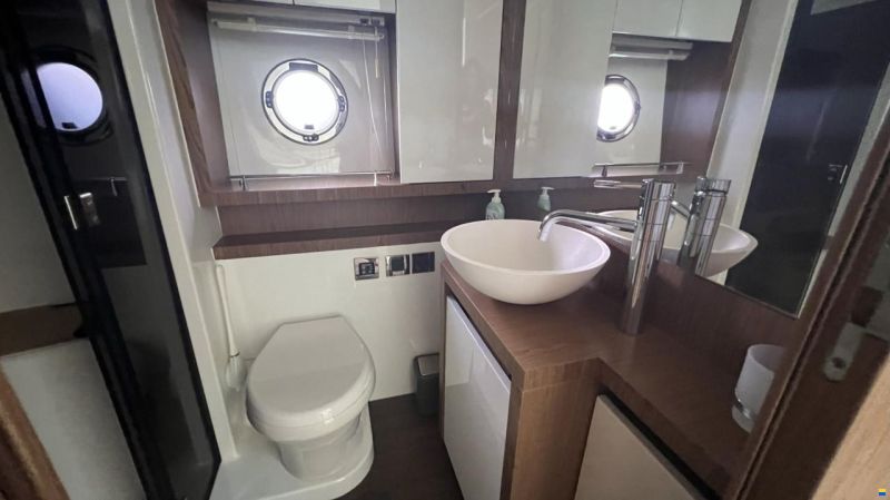 Beneteau GT 49