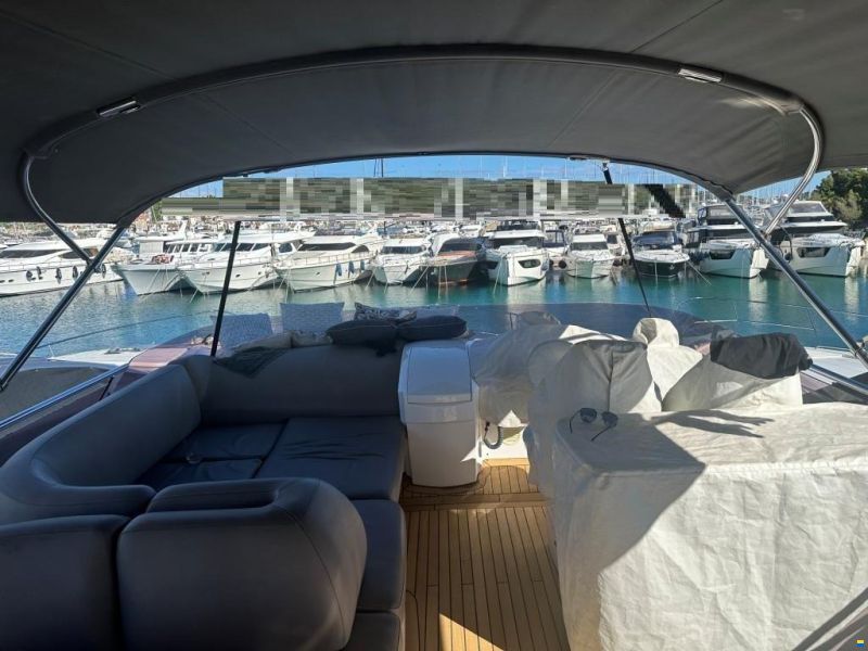 Princess 52