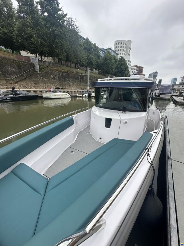 Axopar 28 Cabin - Wetbar