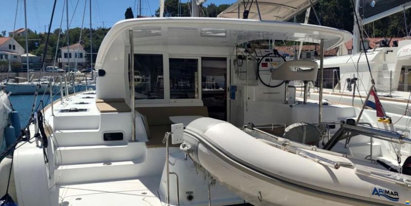 Lagoon 40