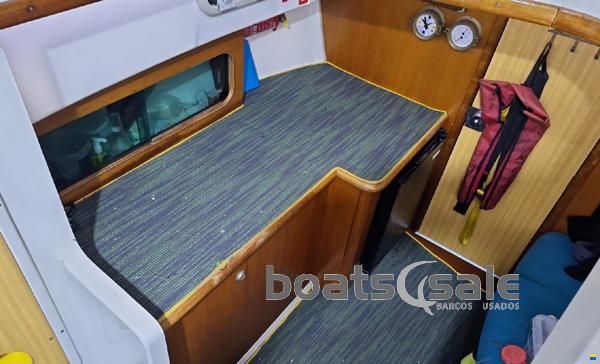 Beneteau Antares 710