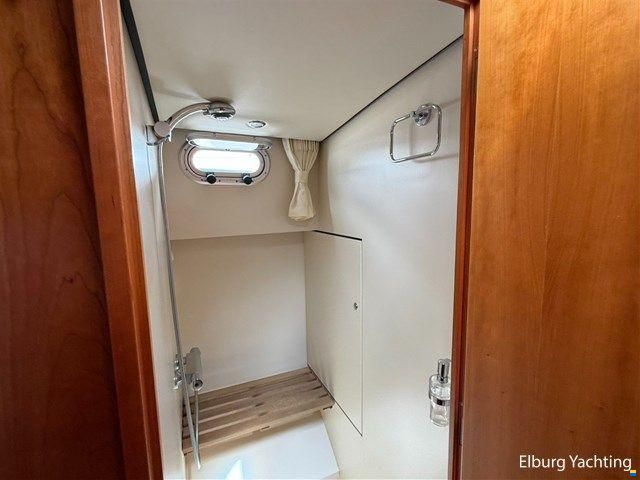 Linssen Grand Sturdy 43.9 Sedan