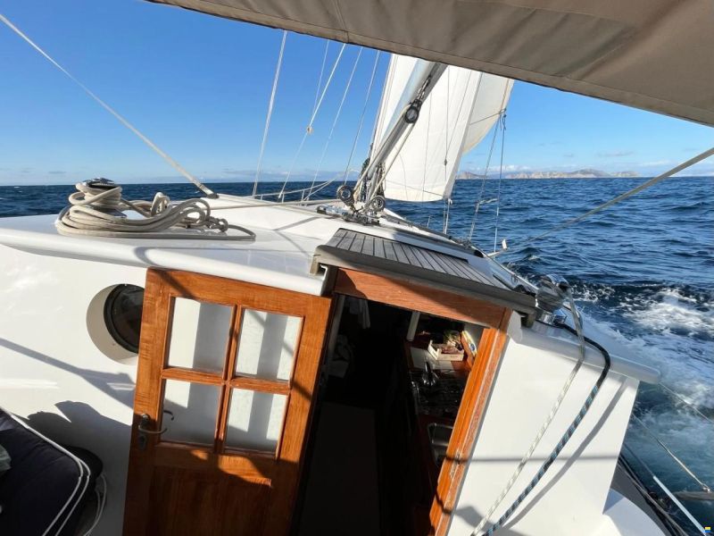Puffin 42
