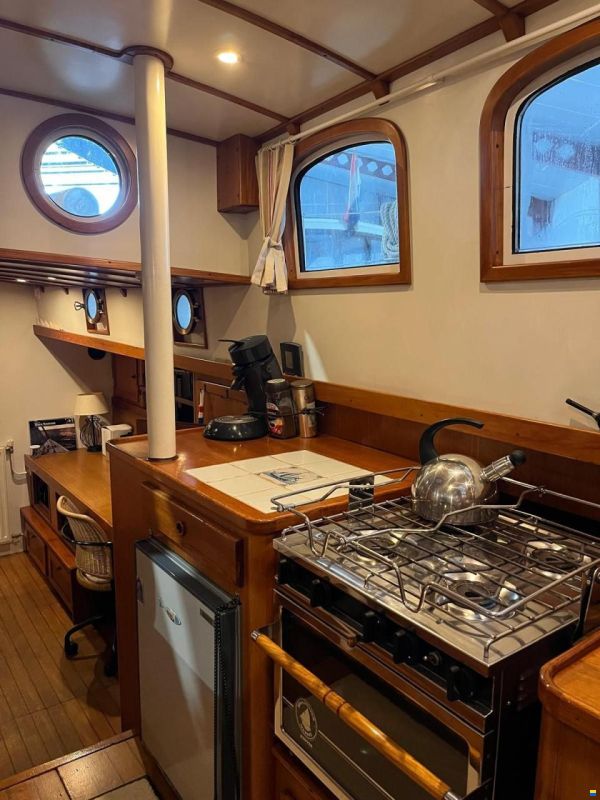 Puffin 42