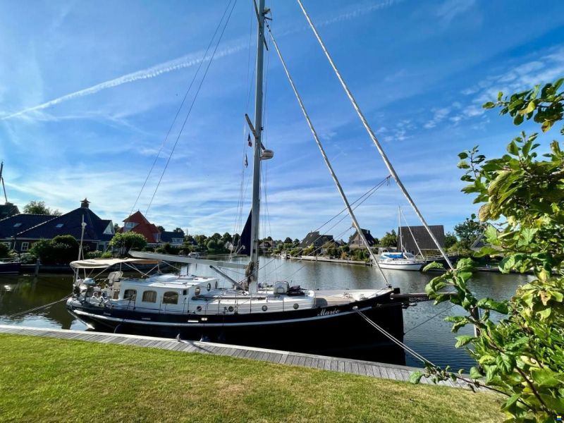 Puffin 42
