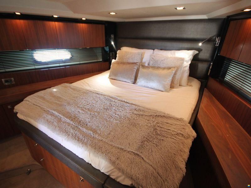 Sunseeker Predator 60