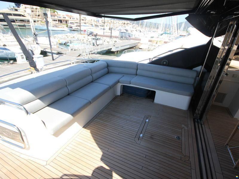 Sunseeker Predator 60