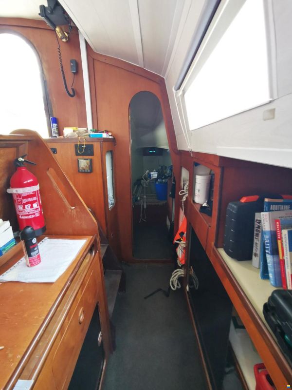 Prout Snowgoose 37