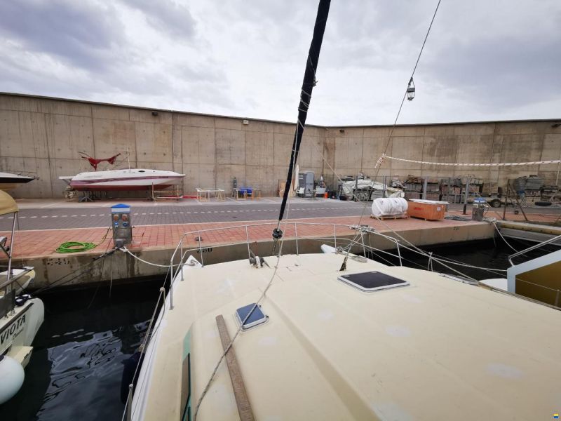 Prout Snowgoose 37