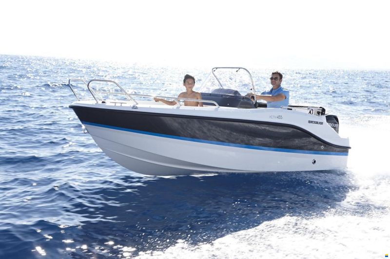 Quicksilver 455 Open  und Trailer