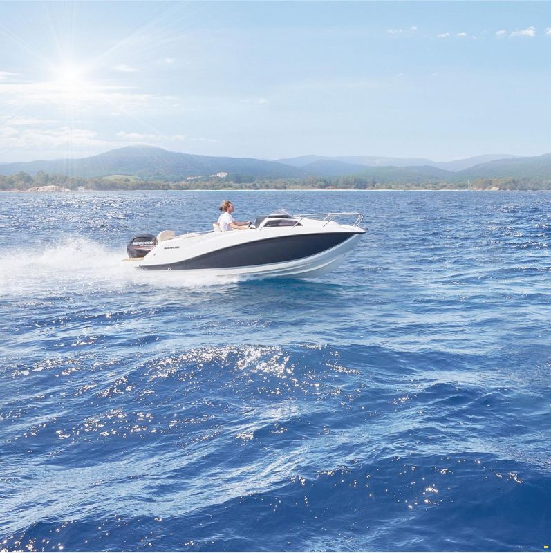 Quicksilver 555 Cabin mit 80PS und Trailer