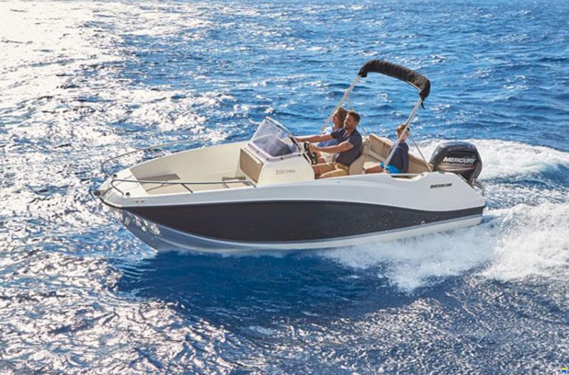 Quicksilver Activ 555 Open mit 80PS und Trailer