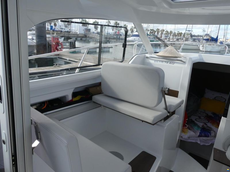 Beneteau Antares 8 OB