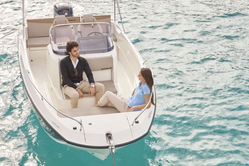 Quicksilver Activ 605 Open