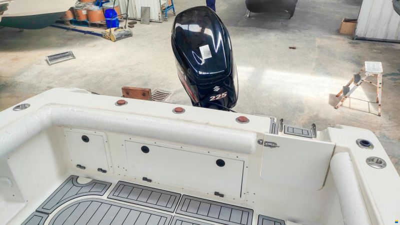 Wellcraft 238 CCF Center Console