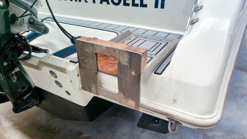 Wellcraft 238 CCF Center Console