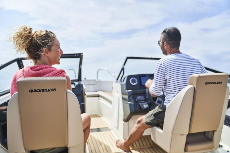 Quicksilver Activ 605 Bowrider mit 115PS und Trailer
