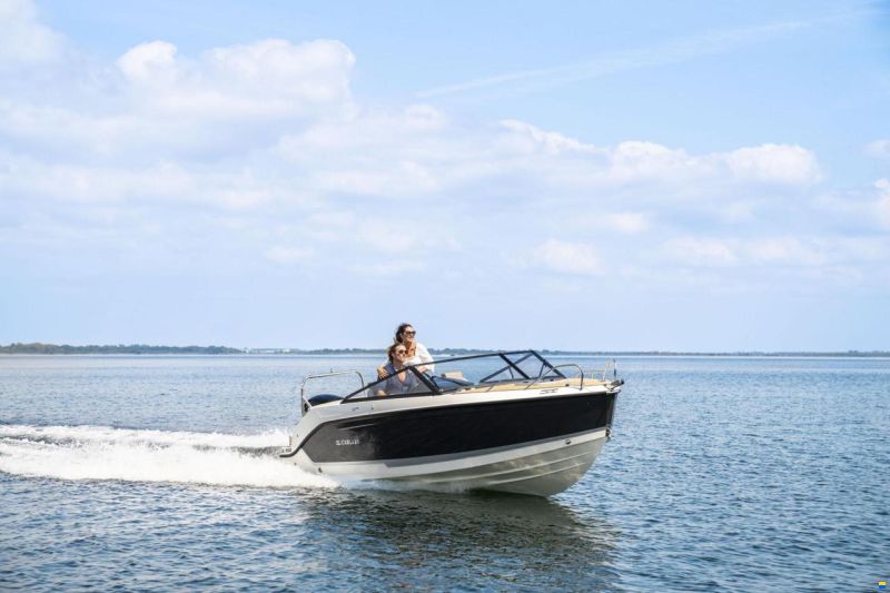 Quicksilver Activ 605 Cruiser