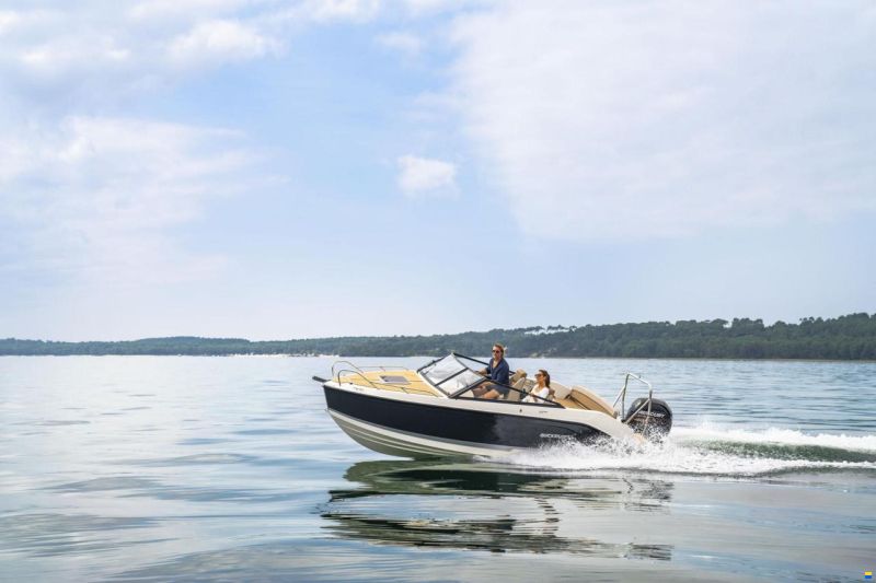 Quicksilver Activ 605 Cruiser