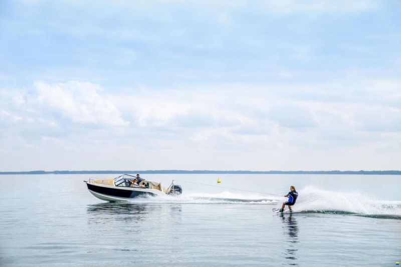 Quicksilver Activ 605 Cruiser