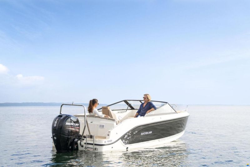 Quicksilver Activ 605 Cruiser und Trailer