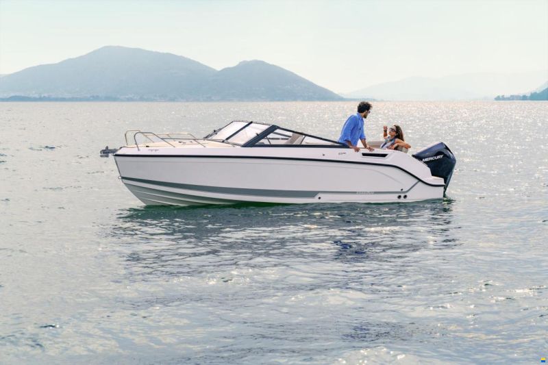 Quicksilver Activ 675 Cruiser mit 150PS inkl.Trailer