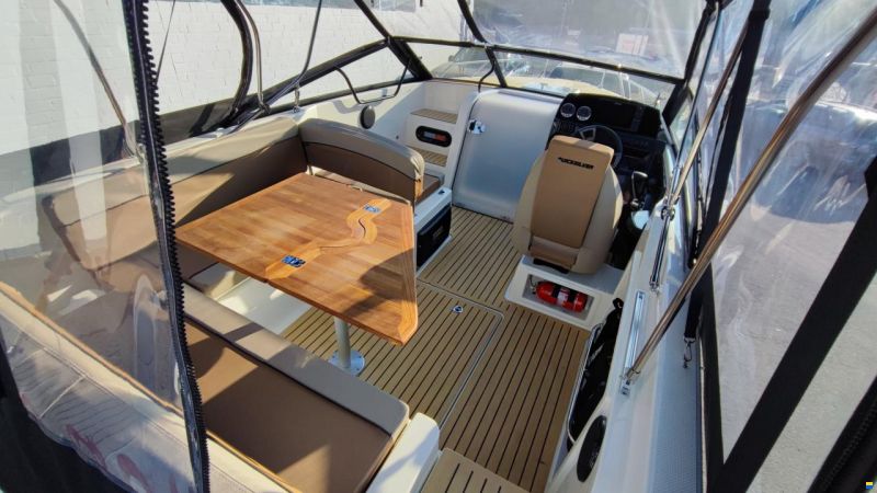 Quicksilver 675 Cruiser