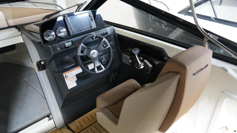 Quicksilver 675 Cruiser