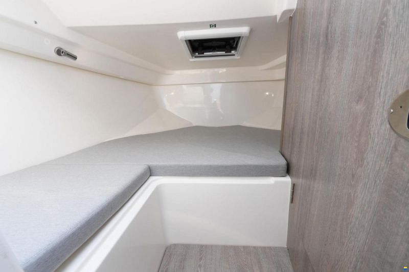 Quicksilver Activ 705 Weekend