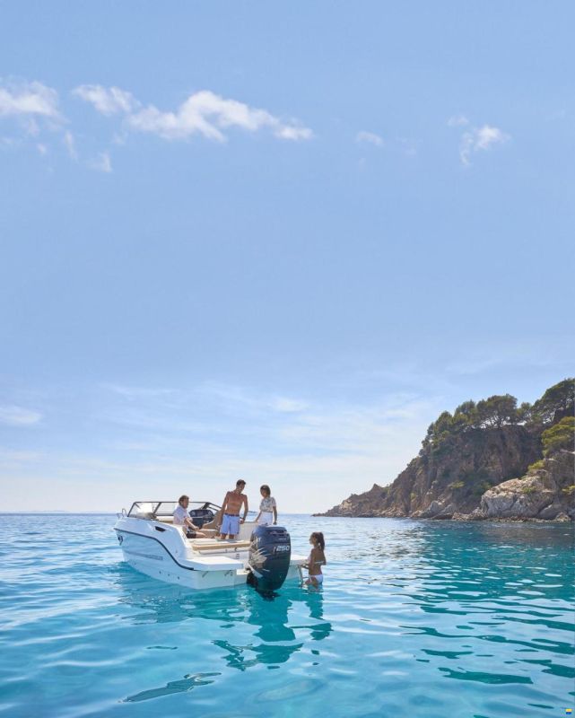 Quicksilver Activ 755 Cruiser