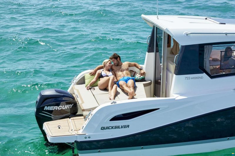 Quicksilver Activ 805 Weekend