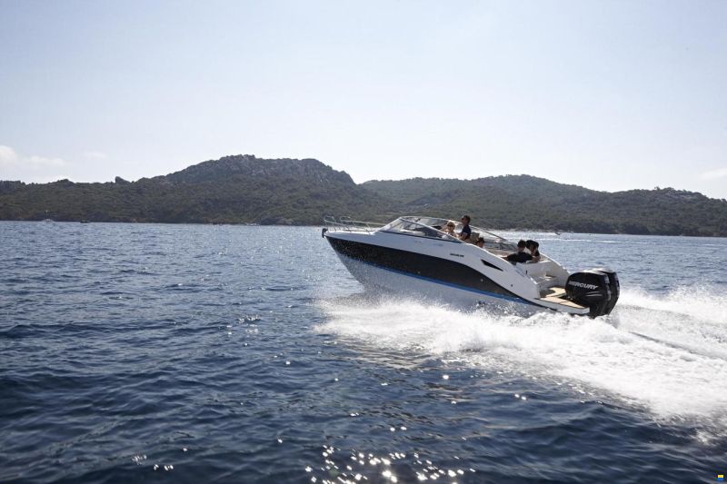 Quicksilver Activ 805 Cruiser mit 175PS und Trailer