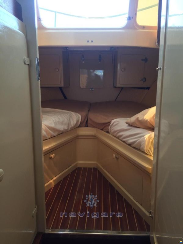 Italcantieri BORA 4