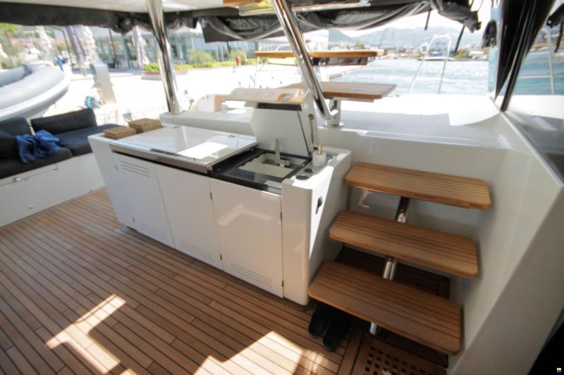 Lagoon 620 Essense