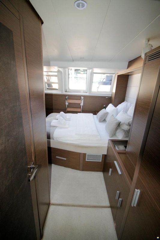 Lagoon 620 Essense