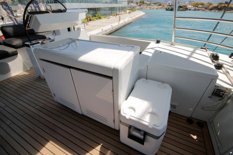 Lagoon 620 Essense