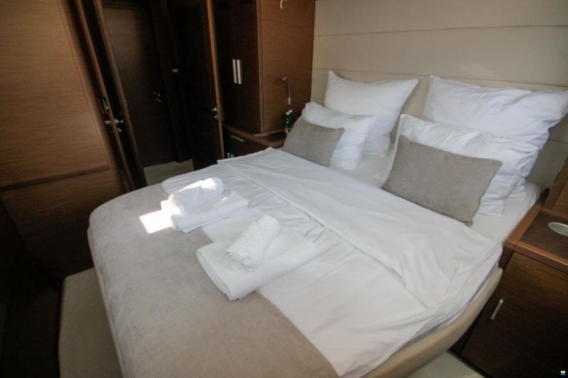 Lagoon 620 Essense