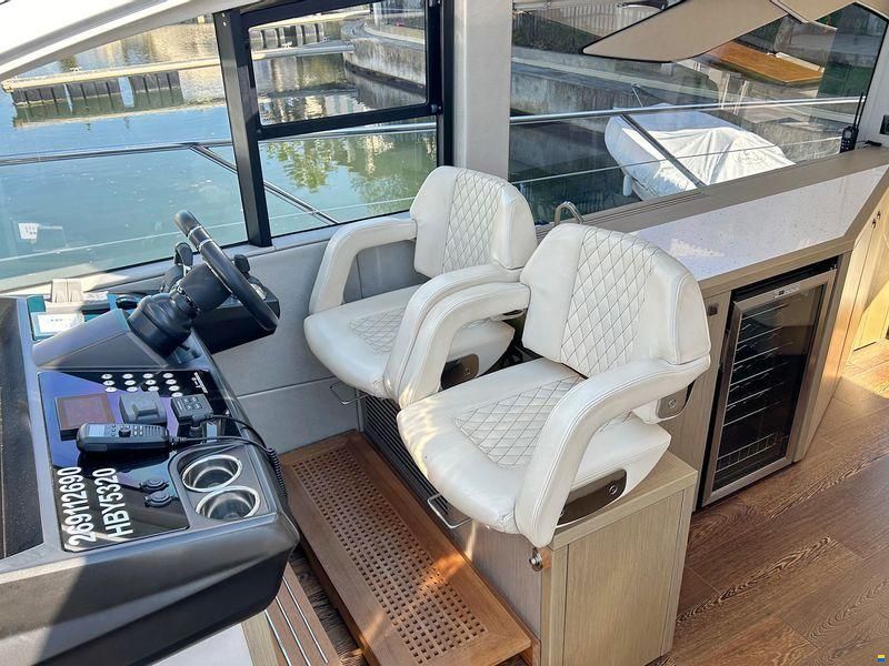 Sunseeker Predator 50