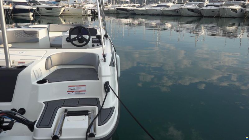 Bayliner Element M17, 525 Axess