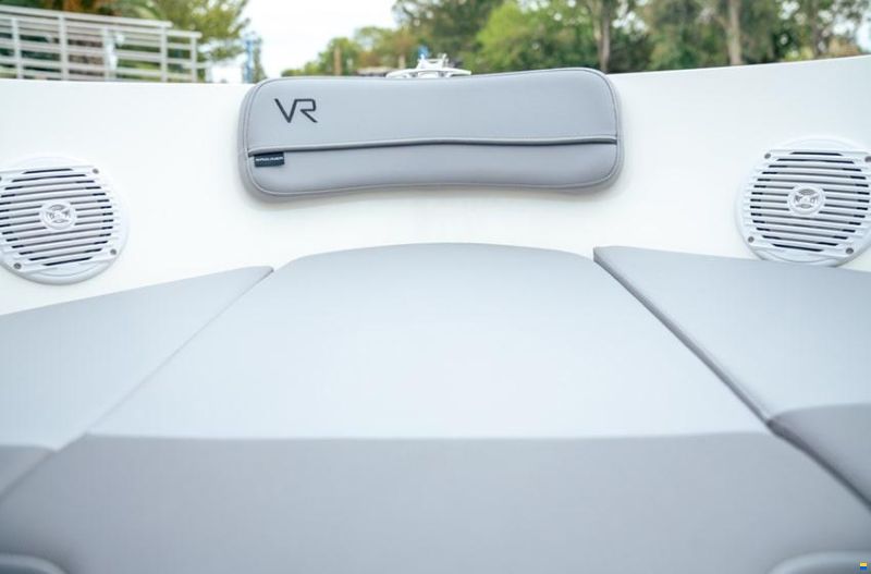 Bayliner VR4 Bowrider Inboard