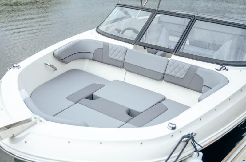 Bayliner VR4 Bowrider Inboard