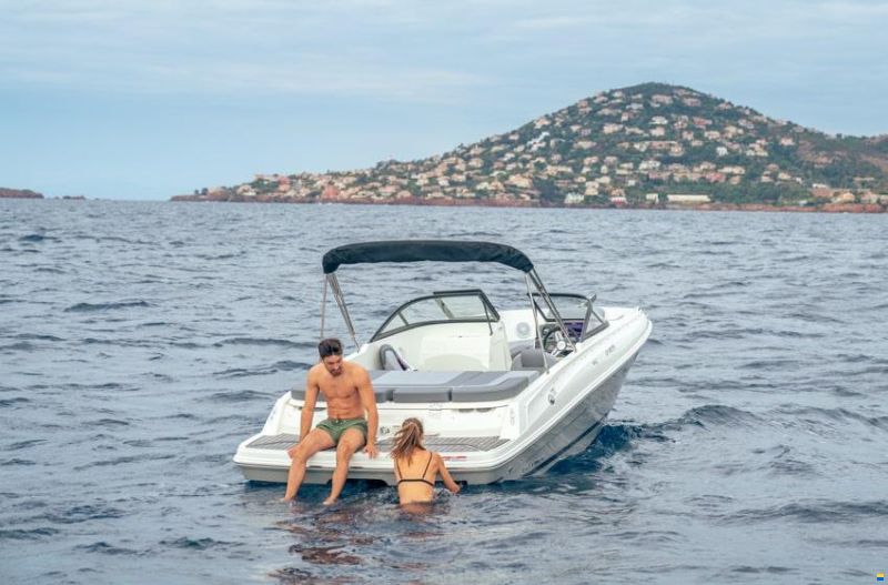 Bayliner VR4 Bowrider Inboard