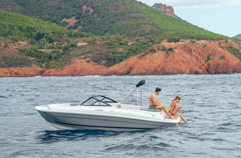 Bayliner VR4 Bowrider Inboard