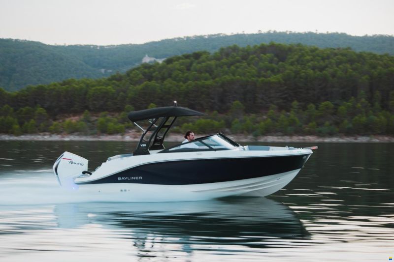 Bayliner V20 Bowrider